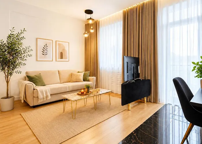 Selected Apartments By Market Square